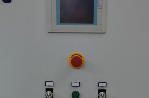 πίνακας με touch panel