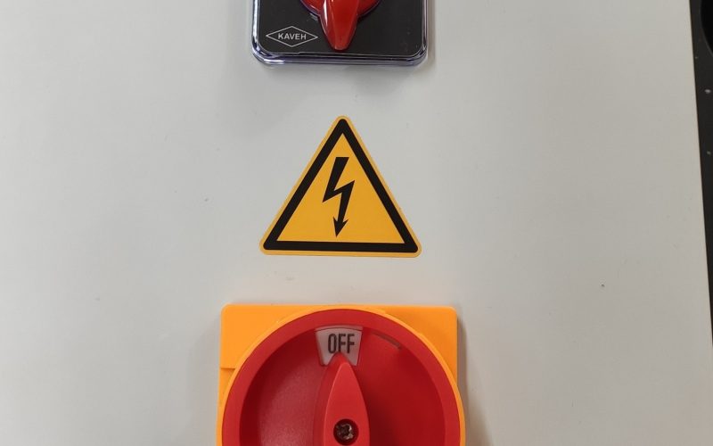 Push button 1