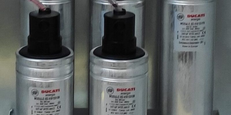 capacitors cosf correction