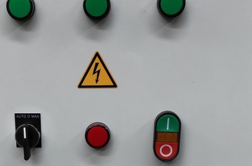 push button 3