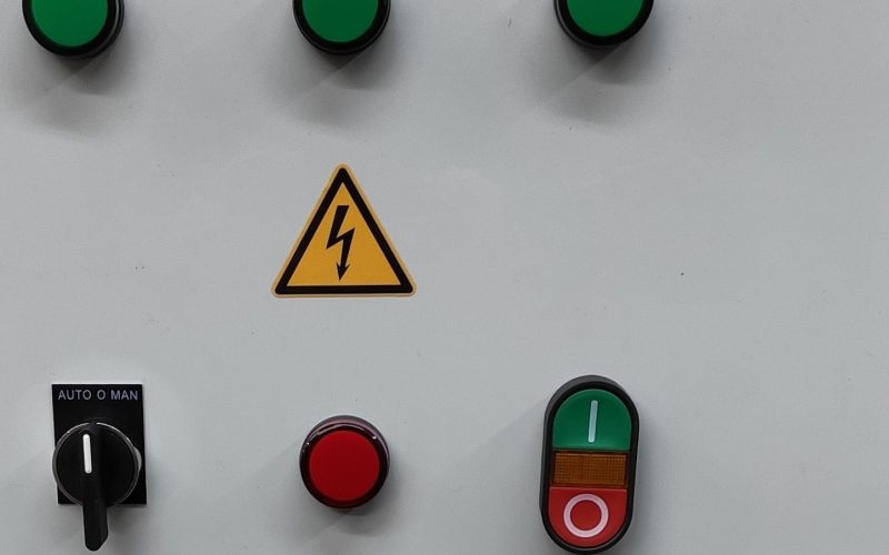 push button 3
